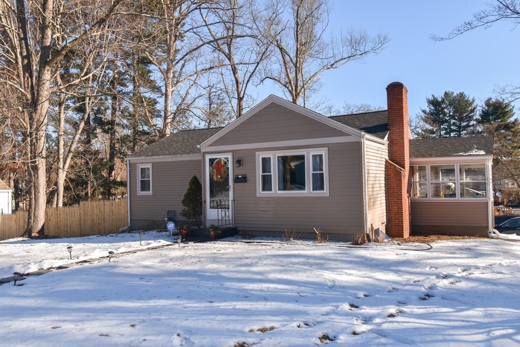 5 Irene Street Springfield, MA 01108 - Photo 2 of 42 Gallery Image 2