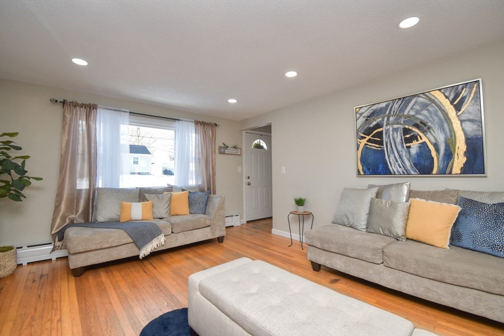 5 Irene Street Springfield, MA 01108 - Photo 10 of 42 Gallery Image 10