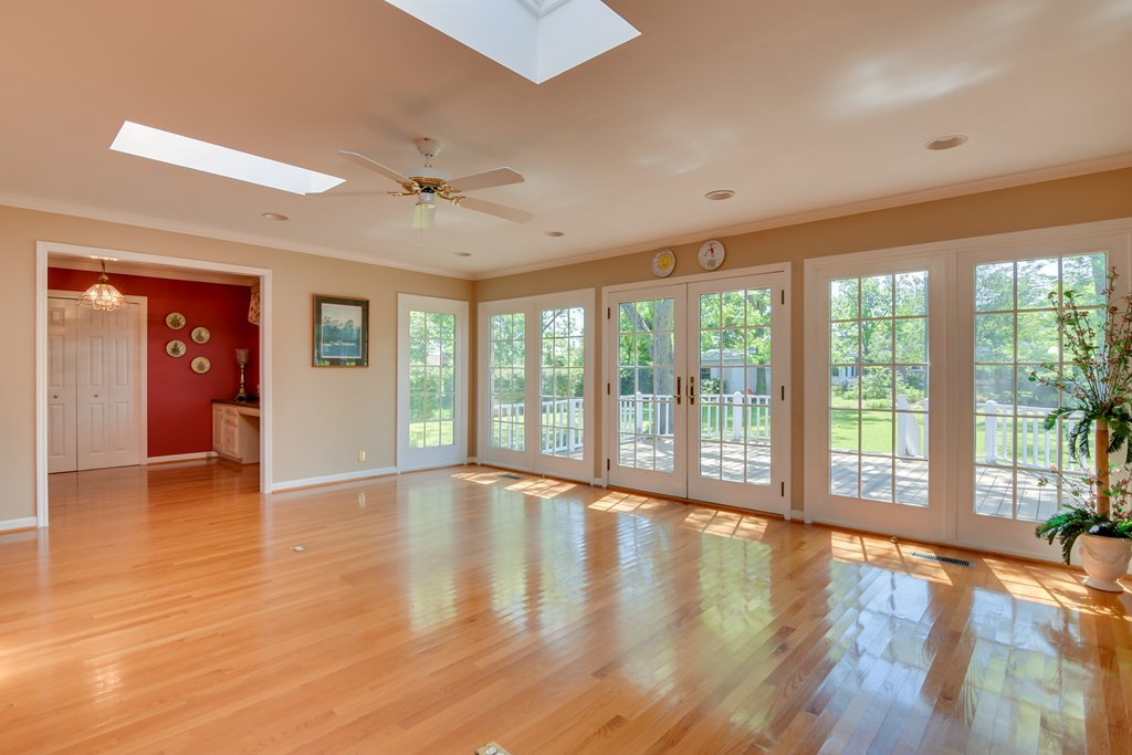 6080 Springfield Road Williston, SC 29853 - Photo 6 of 20 Gallery Image 6