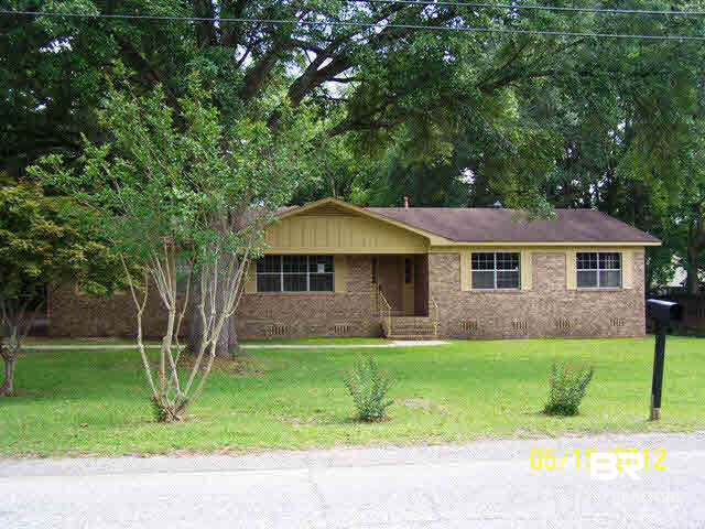 533 First Avenue Saraland, AL 36571 - Photo 1 of 1