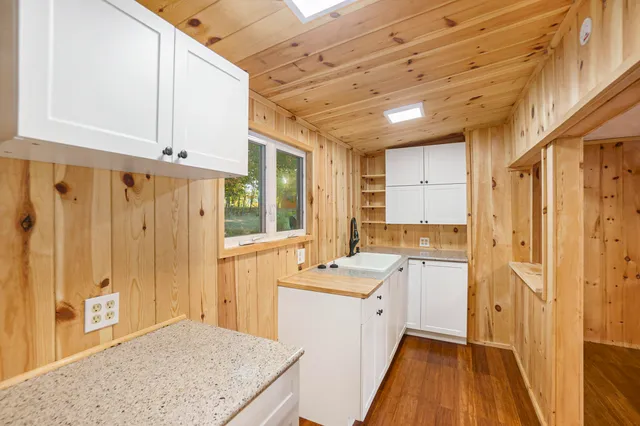 $225,000 | 14166 Hicks Lake Drive, Evart, MI 49631