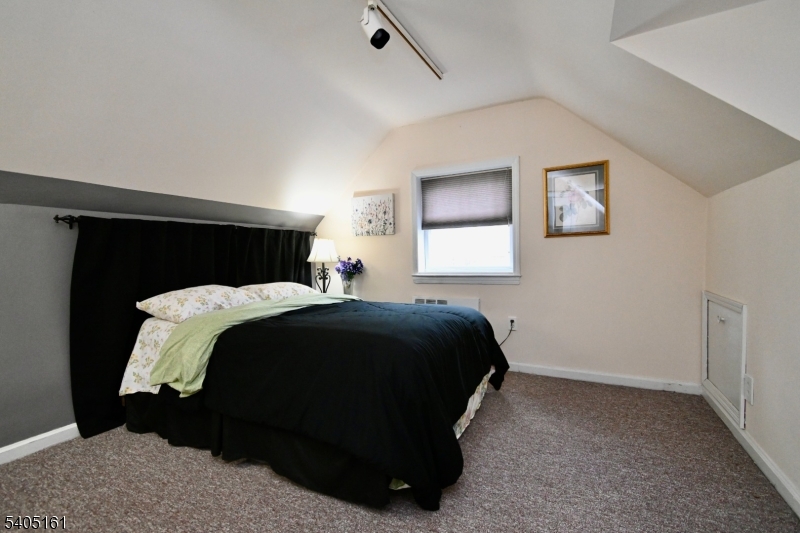 137 Byrne Street Hackensack, NJ 07601 - Photo 20 of 31