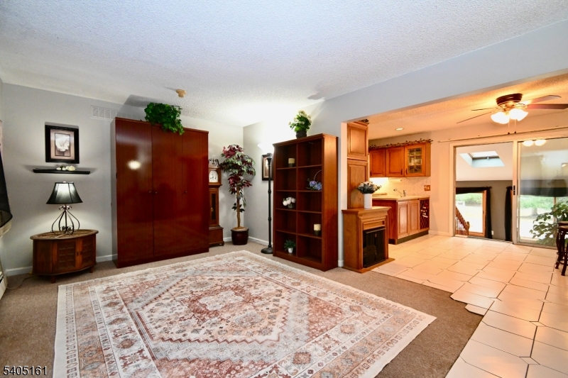 137 Byrne Street Hackensack, NJ 07601 - Photo 2 of 31