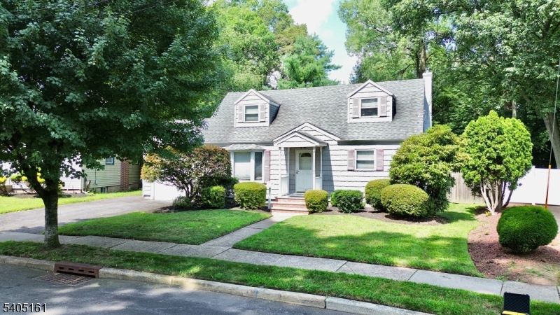 137 Byrne Street Hackensack, NJ 07601 - Photo 31 of 31