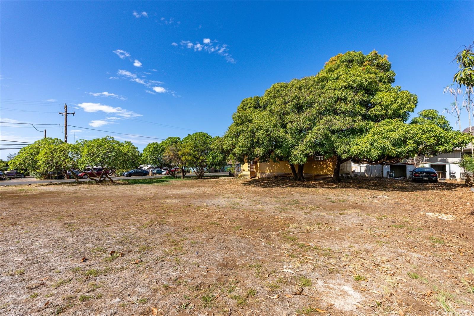 84-856 Lahaina Street, Unit C Waianae, HI 96792 - Photo 7 of 12 a view of a backyard