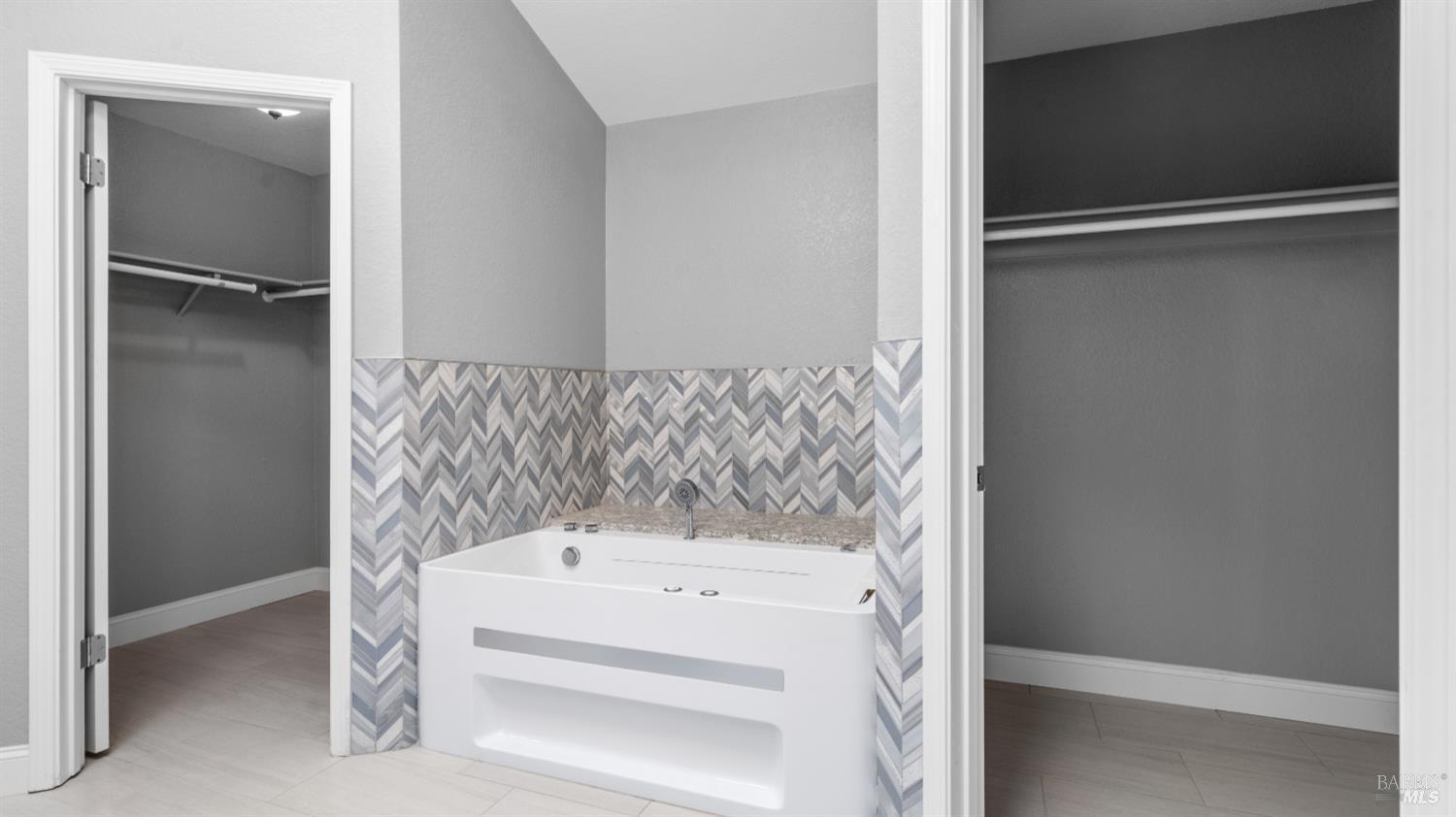 648 Forest Ridge Lane Vacaville, CA 95687 - Photo 32 of 66