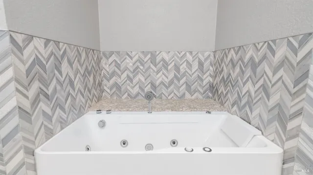 $815,000 | 648 Forest Ridge Lane, Vacaville, CA 95687