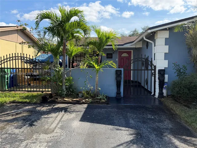 $750,000 | 2926 Northwest 191st Lane, Miami Gardens, FL 33056