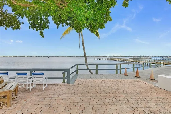 $279,000 | 175 Southeast St Lucie Boulevard, Unit A90, Stuart, FL 34996