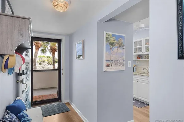 $279,000 | 175 Southeast St Lucie Boulevard, Unit A90, Stuart, FL 34996