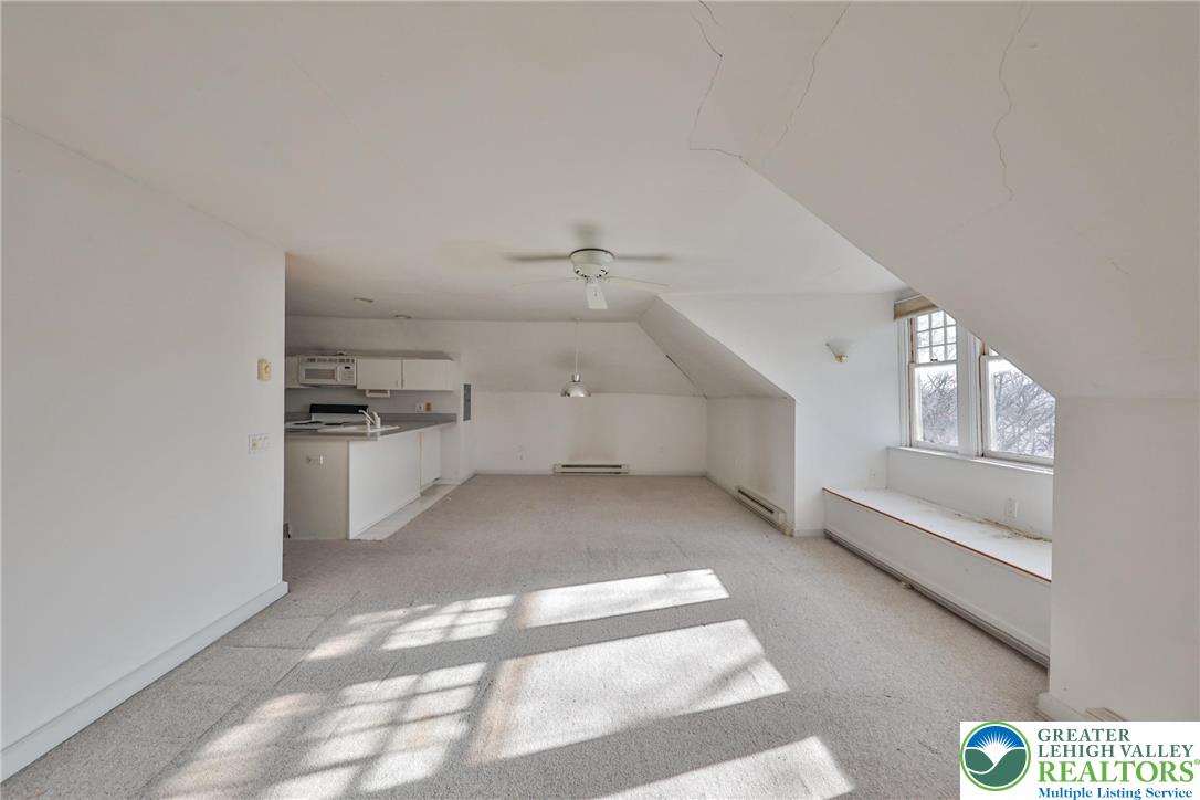 313 East Broad Street Bethlehem, PA 18018 - Photo 36 of 42 3rd floor in law suite