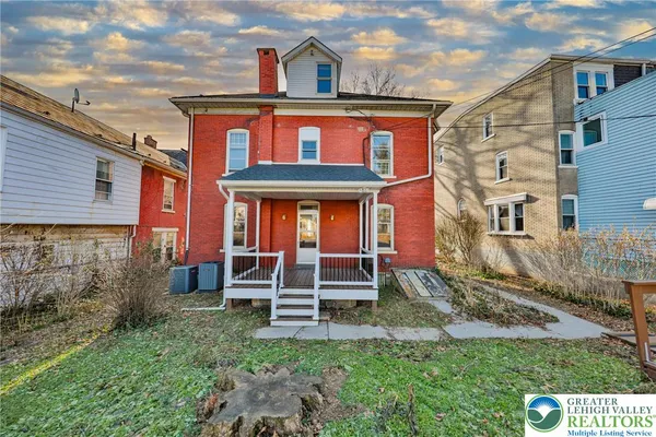 $4,000 | 313 East Broad Street, Bethlehem, PA 18018