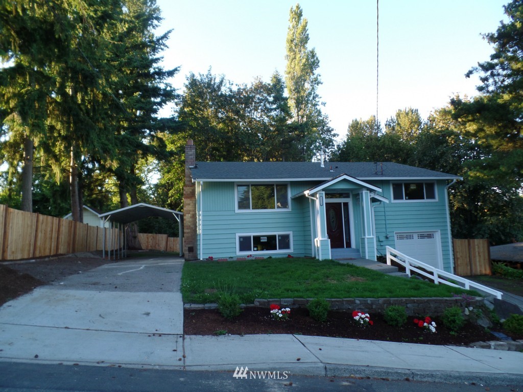 12118 Southeast 160th Street Renton, WA 98058 - Photo 2 of 25 Gallery Image 2