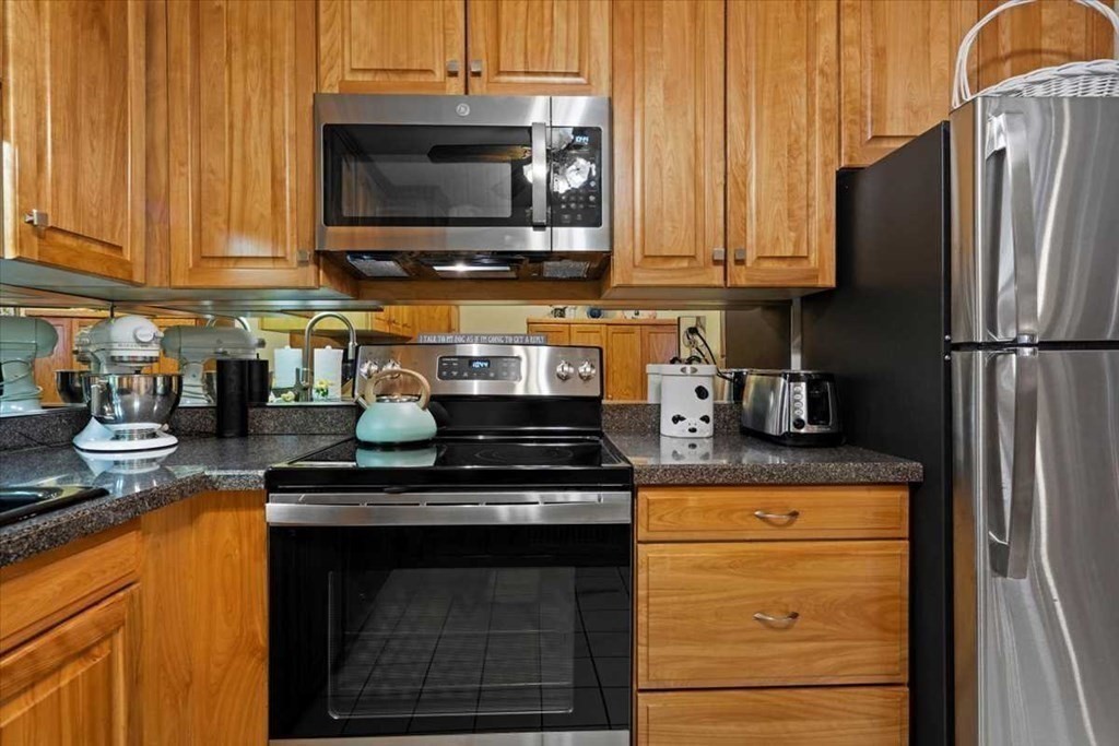 1321 Worcester Road, Unit 312 Framingham, MA 01701 - Photo 8 of 20 Gallery Image 8