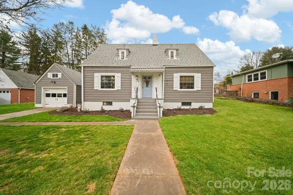 $349,900 | 121 Johnson Street, Canton, NC 28716