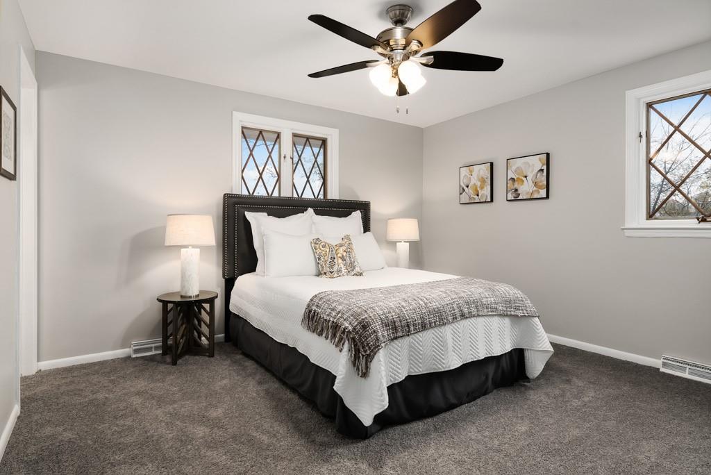 251 Hulton Road Verona, PA 15147 - Photo 11 of 25 Gallery Image 11