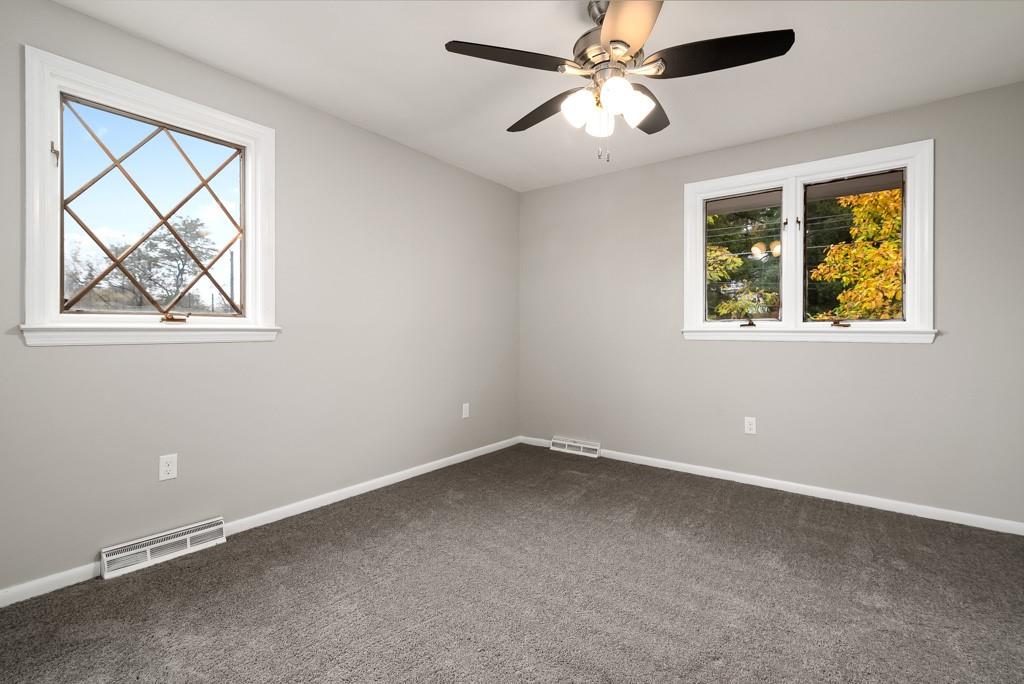 251 Hulton Road Verona, PA 15147 - Photo 14 of 25 Gallery Image 14