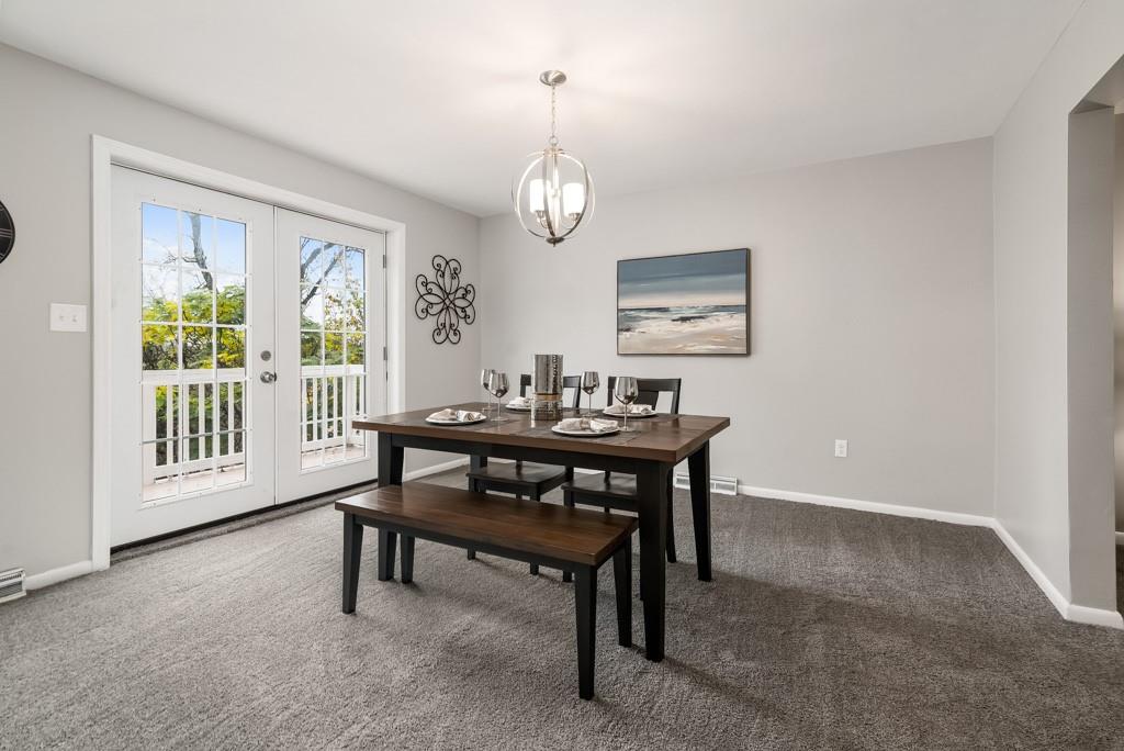 251 Hulton Road Verona, PA 15147 - Photo 5 of 25 Gallery Image 5