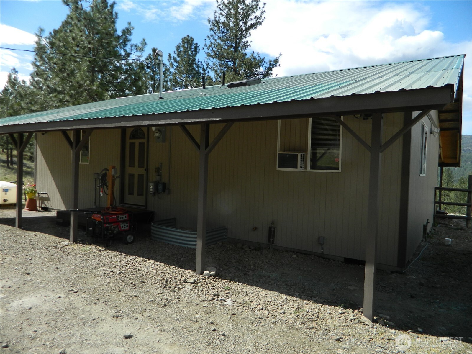 120 Sour Dough Creek Road Tonasket, WA 98855 - Photo 3 of 25