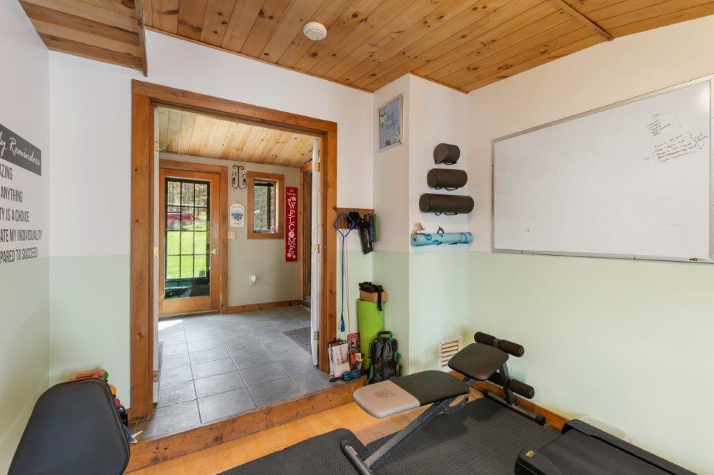 27 Mt Prospect Road Lancaster, NH 03584 - Photo 21 of 34