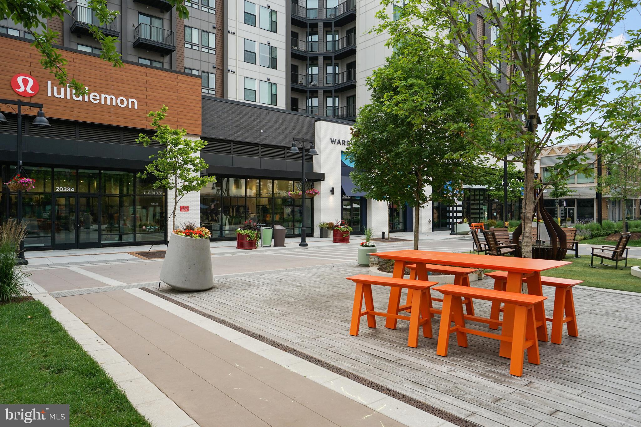 20769 Duxbury Terrace Ashburn, VA 20147 - Photo 39 of 41