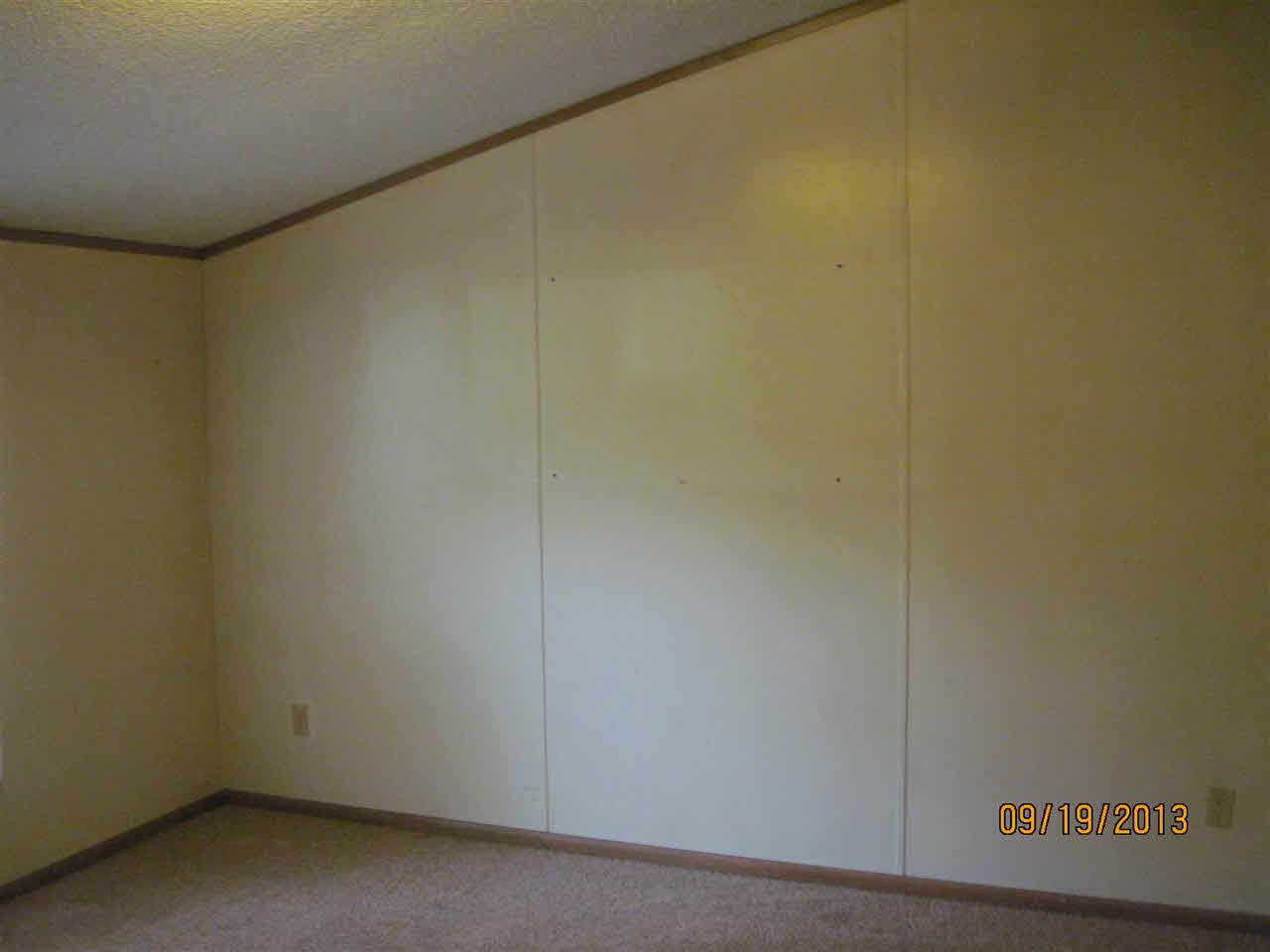 7800 West Cornbread Road Yorktown, IN 47396 - Photo 12 of 16
