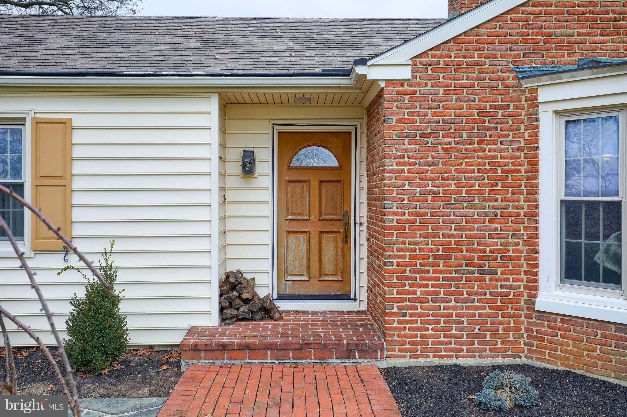 491 Long Road Manheim, PA 17545 - Photo 3 of 41