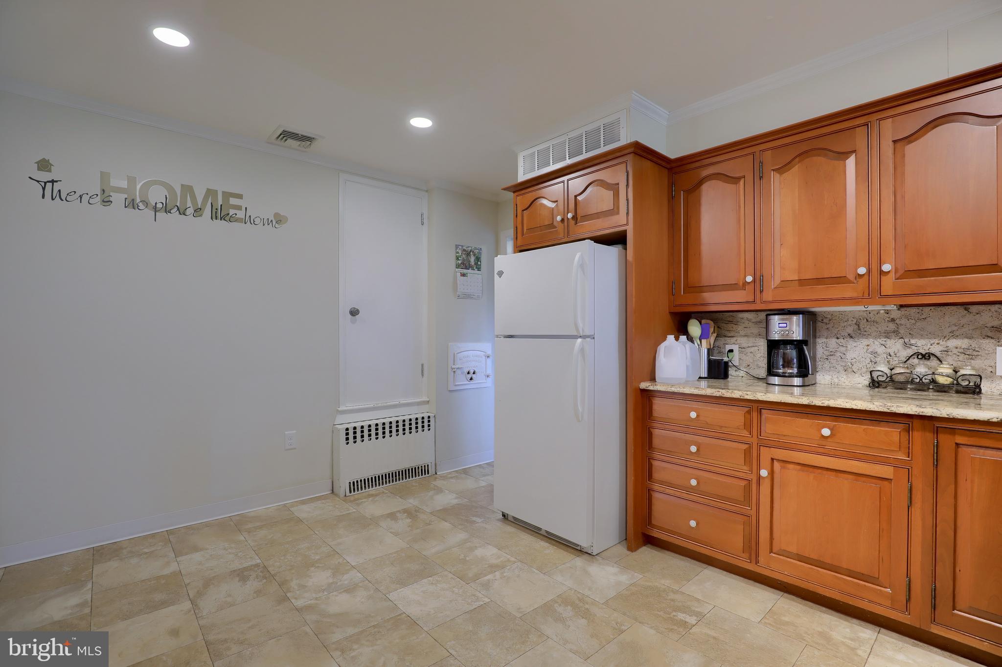 491 Long Road Manheim, PA 17545 - Photo 9 of 41