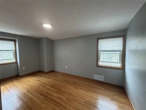 $2,200 | 9280 North Florence Road, Pittsburgh, PA 15237