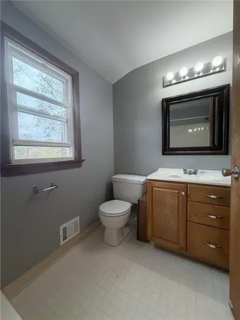 $2,200 | 9280 North Florence Road, Pittsburgh, PA 15237