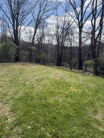 $2,200 | 9280 North Florence Road, Pittsburgh, PA 15237