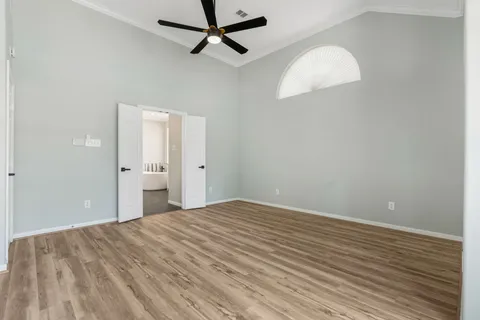 $715,000 | 38 Terraglen Drive, The Woodlands, TX 77382