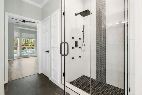 $715,000 | 38 Terraglen Drive, The Woodlands, TX 77382