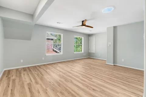 $715,000 | 38 Terraglen Drive, The Woodlands, TX 77382