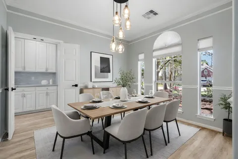 $715,000 | 38 Terraglen Drive, The Woodlands, TX 77382