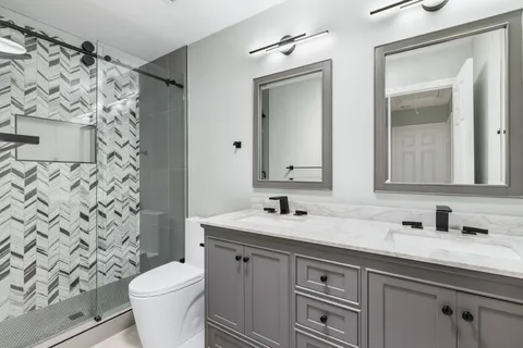 $715,000 | 38 Terraglen Drive, The Woodlands, TX 77382