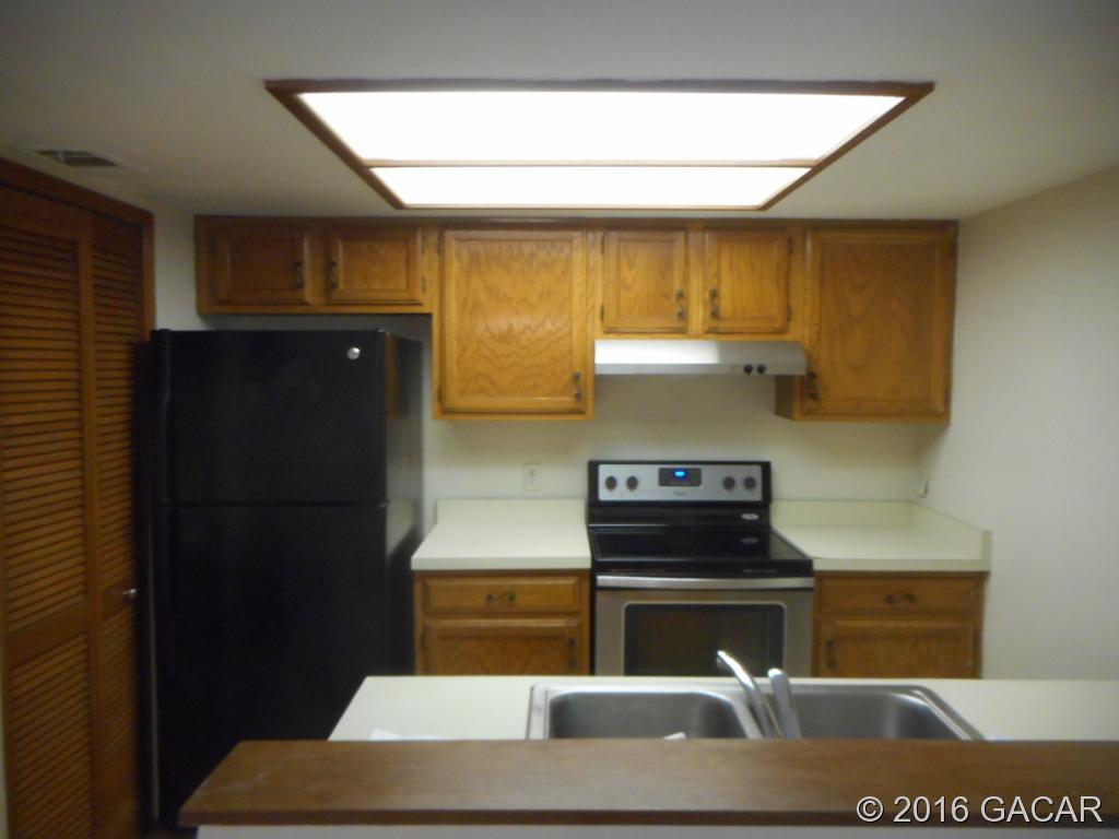 900 Southwest 62nd Boulevard, Unit G39 Gainesville, FL 32607 - Photo 5 of 7