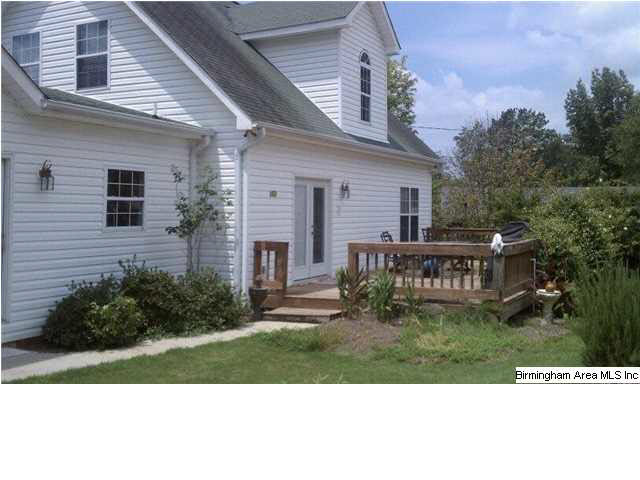 123 Craig Circle Clanton, AL 35045 - Photo 2 of 15