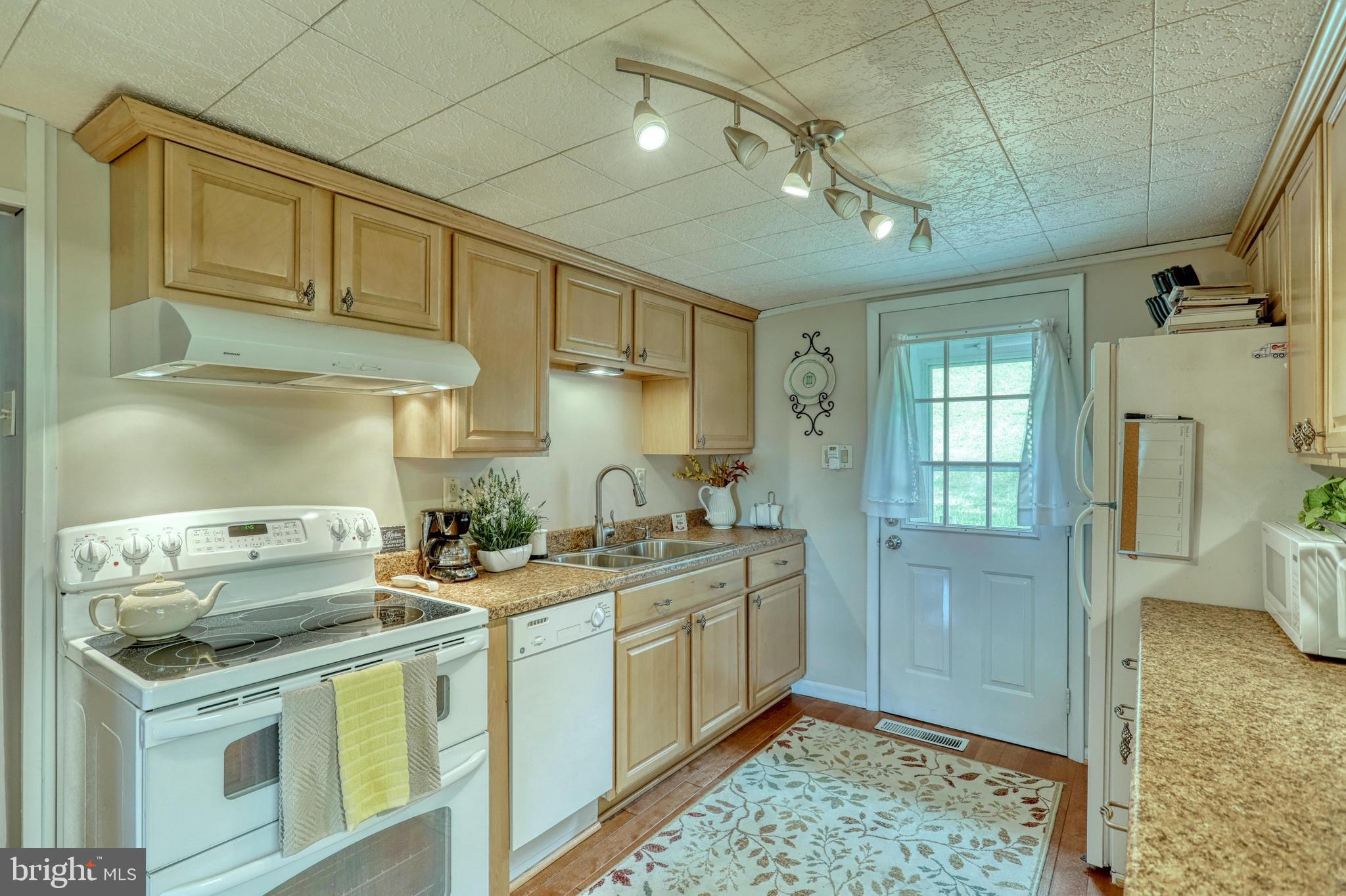 1195 Snyder Corner Road Red Lion, PA 17356 - Photo 11 of 38