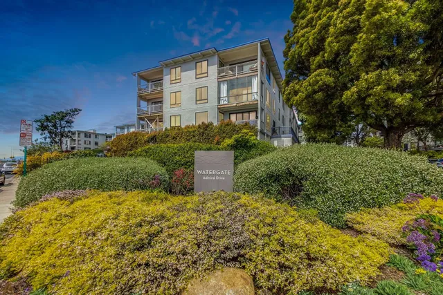 $319,000 | 3 Admiral Drive, Unit F370, Emeryville, CA 94608