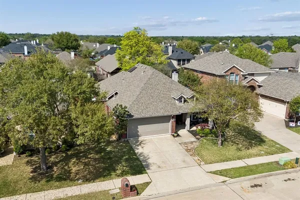 $415,000 | 6415 Lakewood Drive, Sachse, TX 75048