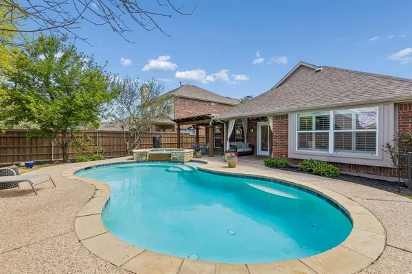 $415,000 | 6415 Lakewood Drive, Sachse, TX 75048