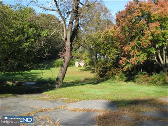 107 Harvey Road Wallingford, PA 19086 - Photo 3 of 4