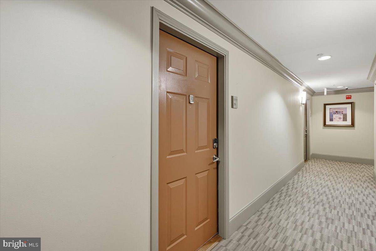 9000 Lorton Station Boulevard, Unit 2115 Lorton, VA 22079 - Photo 31 of 35 a view of a hallway