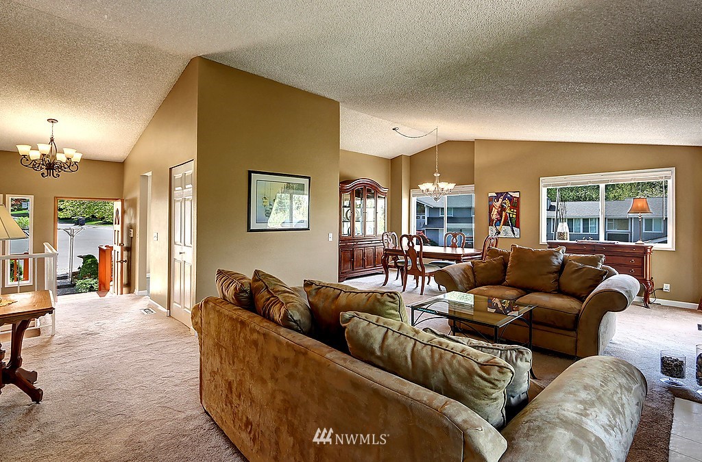 21815 8th Place West Bothell, WA 98021 - Photo 12 of 25