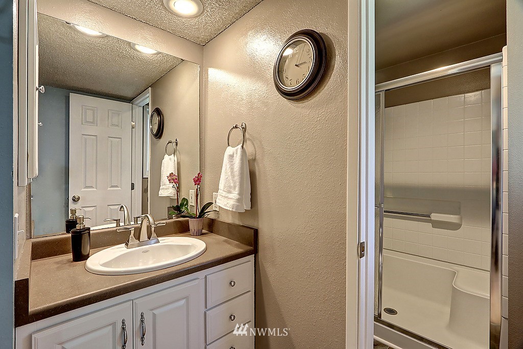 21815 8th Place West Bothell, WA 98021 - Photo 18 of 25