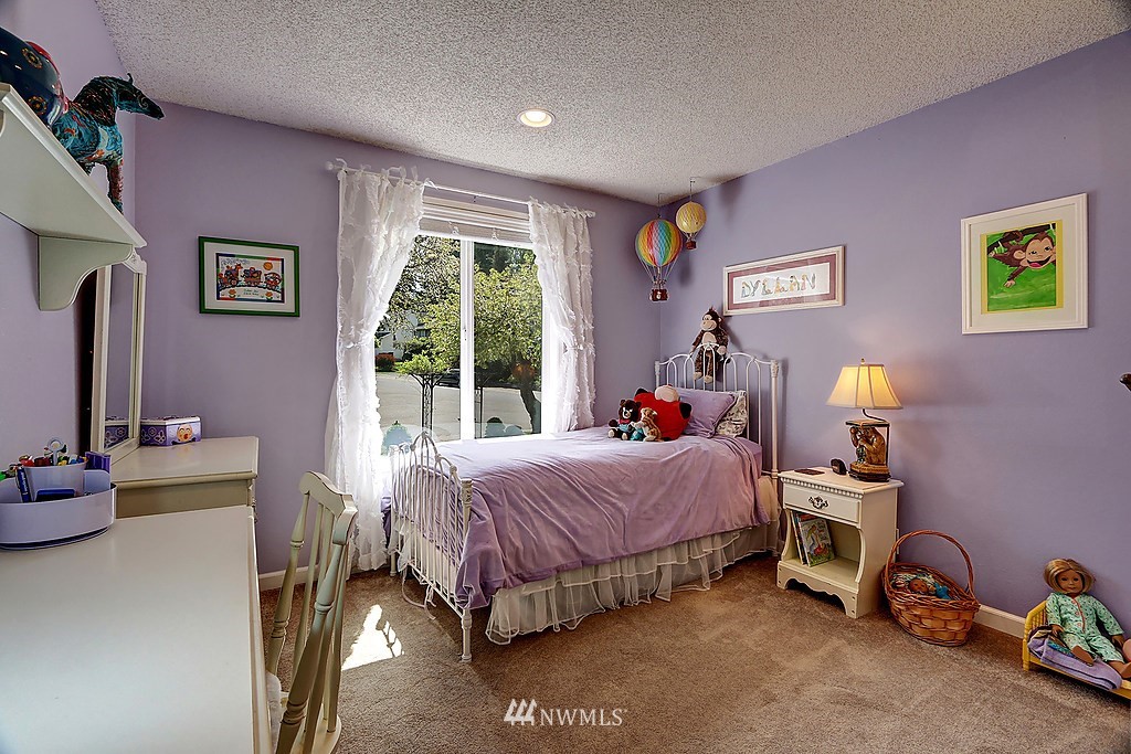 21815 8th Place West Bothell, WA 98021 - Photo 20 of 25