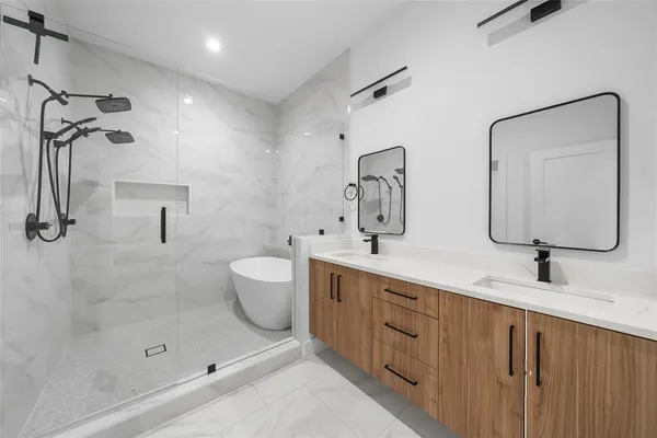 $4,100 | 5227 Lindsley Avenue, Dallas, TX 75223