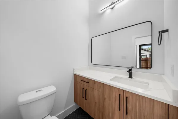 $4,100 | 5227 Lindsley Avenue, Dallas, TX 75223