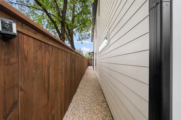 $4,100 | 5227 Lindsley Avenue, Dallas, TX 75223